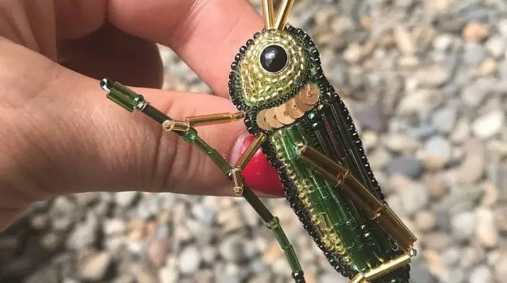 Популярные насекомые из бисера — понятные схемы плетения