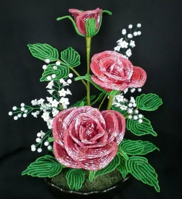 Пошаговая инструкция по плетению роз из бисера
