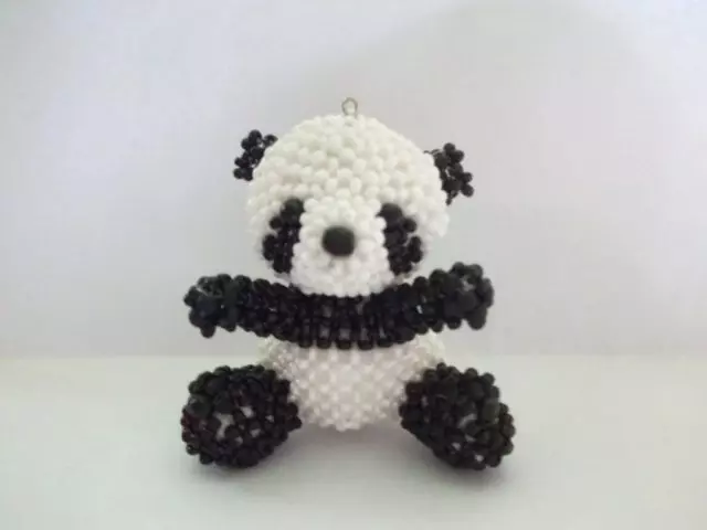 Панда из бисера
